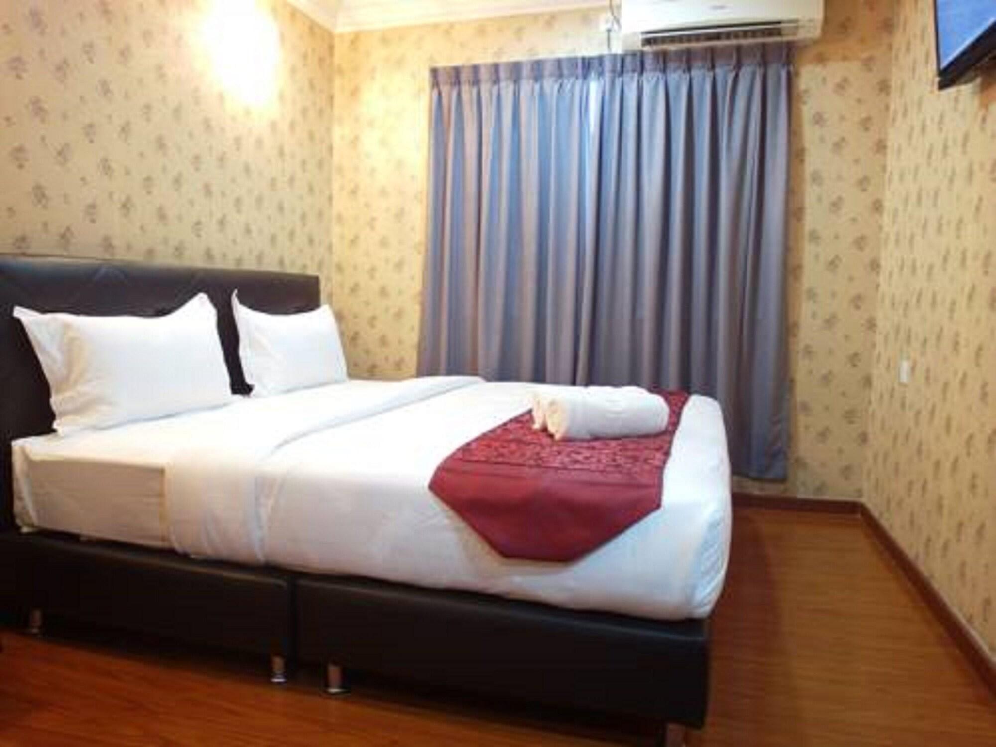 Classic Kinabalu Hotel Кота-Кинабалу Экстерьер фото