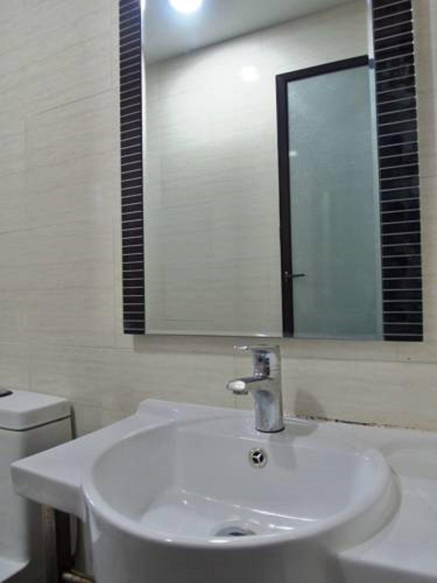 Classic Kinabalu Hotel Кота-Кинабалу Экстерьер фото