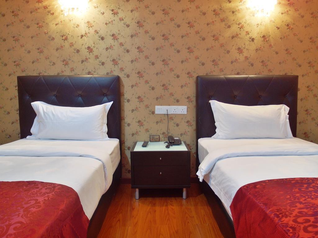 Classic Kinabalu Hotel Кота-Кинабалу Экстерьер фото