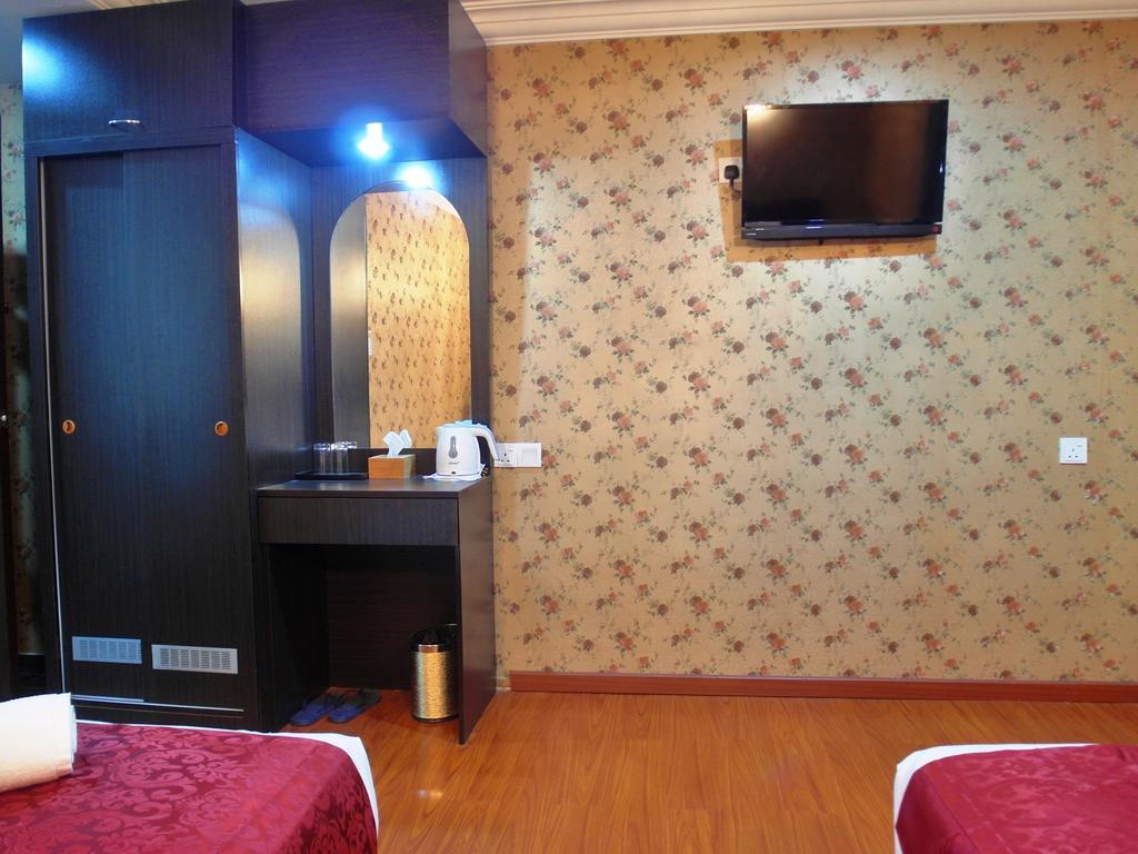 Classic Kinabalu Hotel Кота-Кинабалу Экстерьер фото