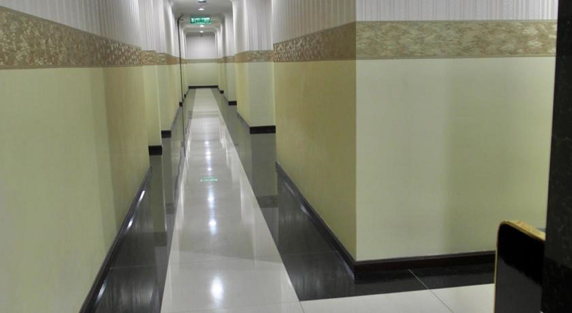 Classic Kinabalu Hotel Кота-Кинабалу Экстерьер фото